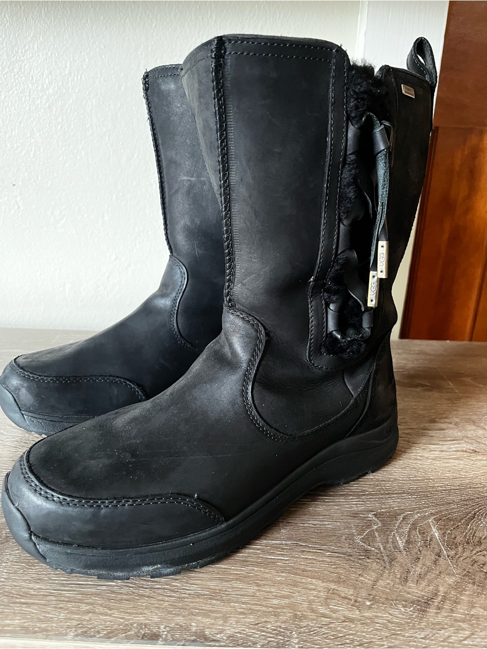UGG Suvi Black Mid-Calf Shearling Winter Boots